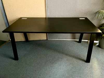 Desk Desk